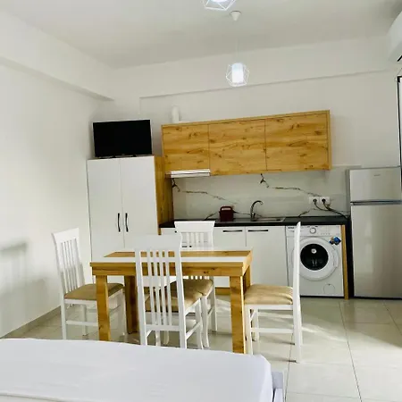 Krisa's Sarandë